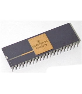 MC68B09L - 8-Bit Microprocessor, DIP40 - MC68B09L